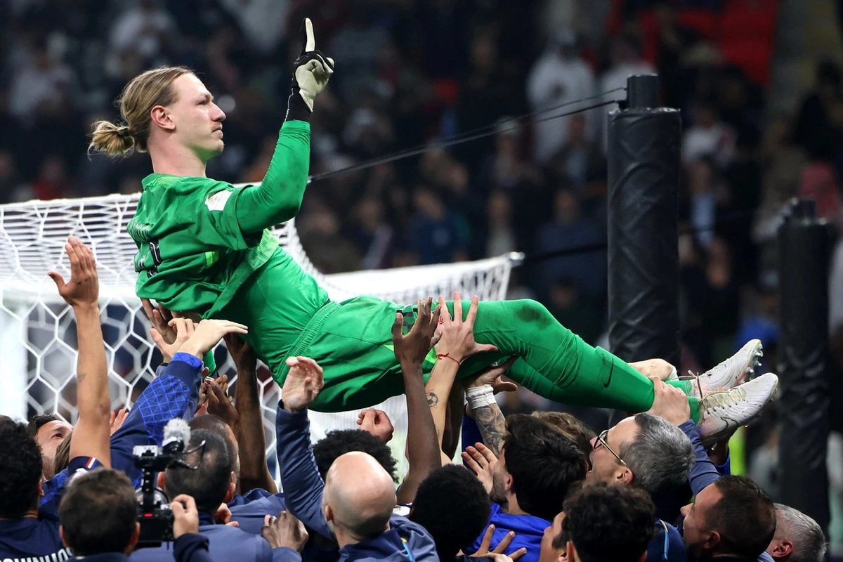 Российский вратарь Матвей Сафонов выиграл Межконтинентальный кубок ФИФА с ПСЖ