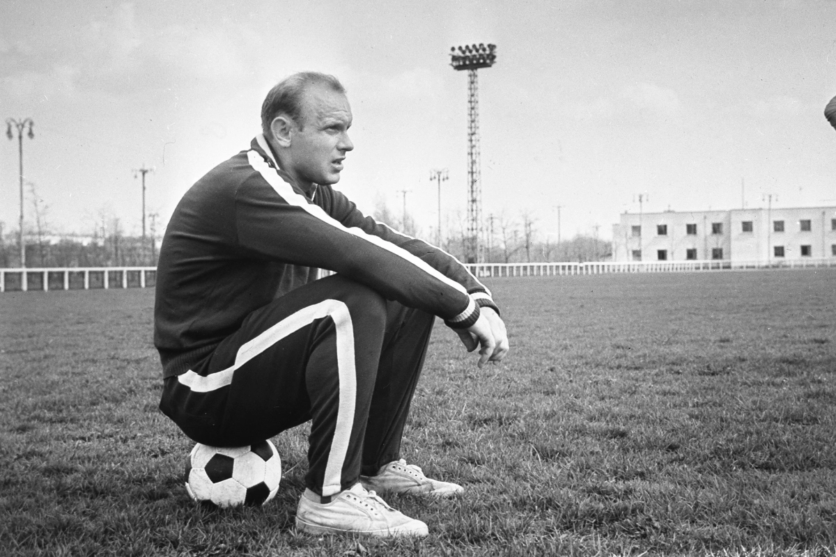 Письмо из тюрьмы легенды «Торпедо» Эдуарда Стрельцова выставлено на продажу за 2 млн рублей