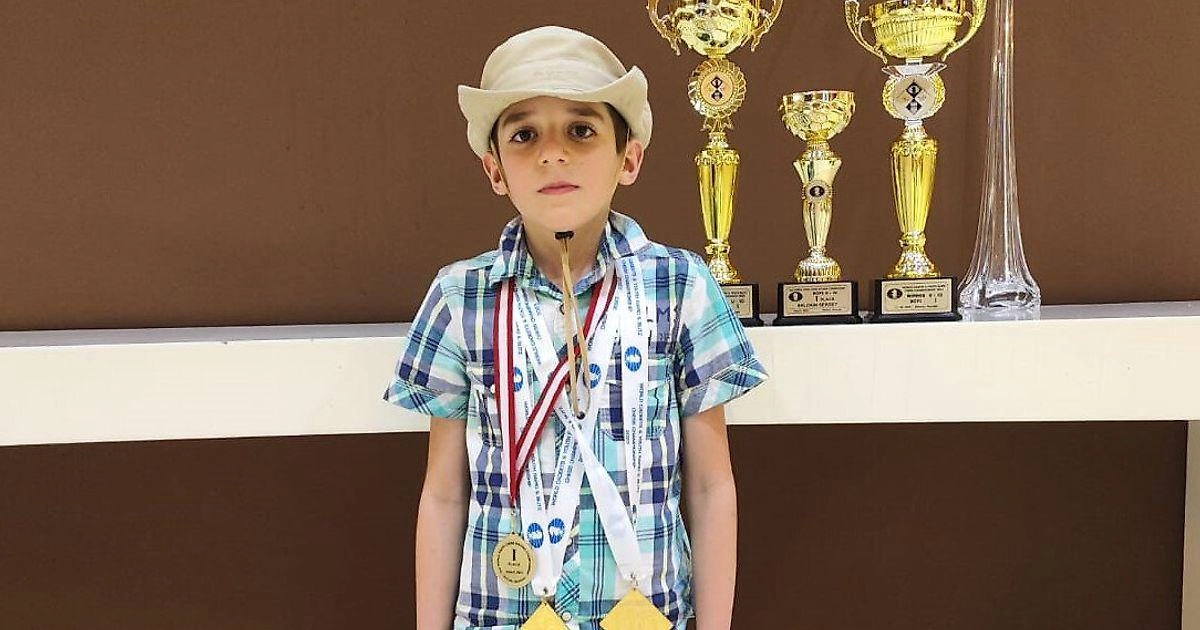 12-летний россиянин победил чемпиона мира по классике на ЧМ по блицу