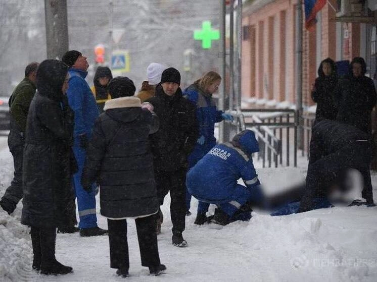 Две женщины погибли в России из-за упавших льдин  