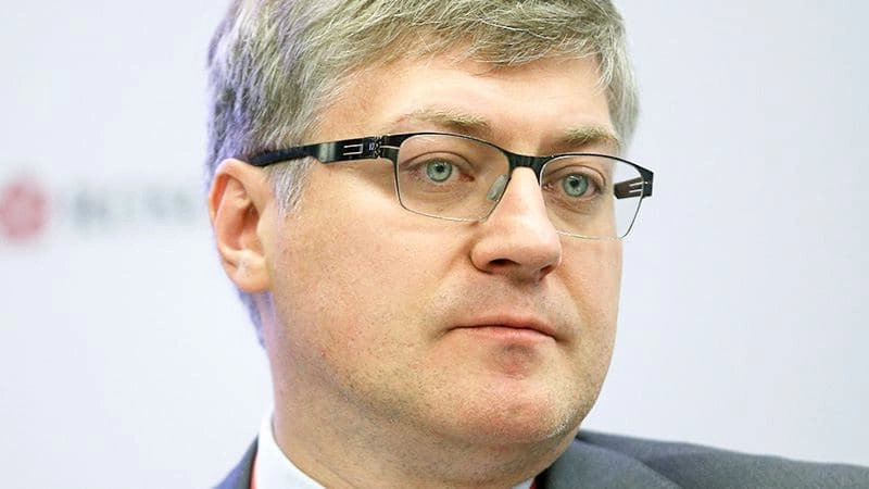 Павел Степанов