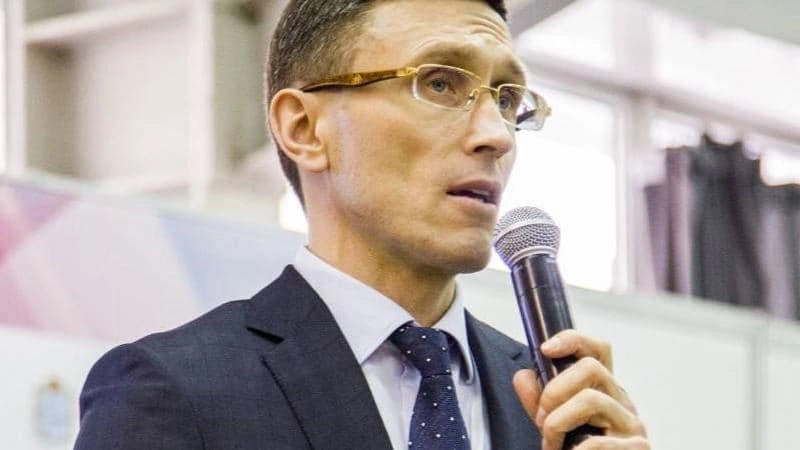 Илья Руднев